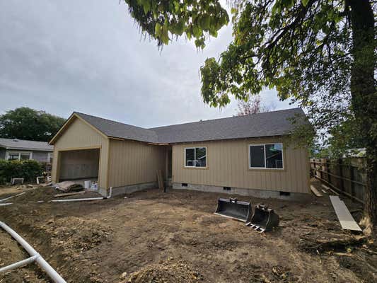 500 DE BARR AVE, MEDFORD, OR 97501 - Image 1