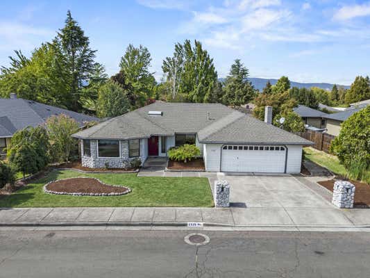 2325 ASHER DR, MEDFORD, OR 97504 - Image 1