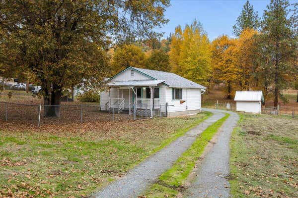 1696 LONNON RD, GRANTS PASS, OR 97527 - Image 1