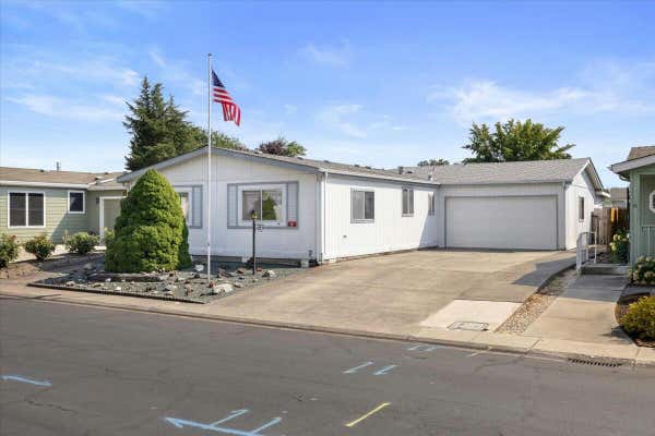 555 FREEMAN RD UNIT 46, CENTRAL POINT, OR 97502 - Image 1