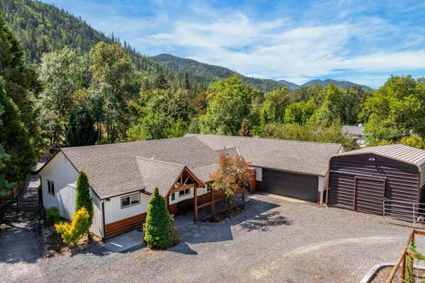 1360 BURBRIDGE DR, ROGUE RIVER, OR 97537 - Image 1