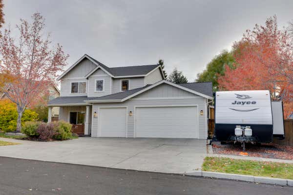 3062 NE QUIET CANYON DR, BEND, OR 97701 - Image 1