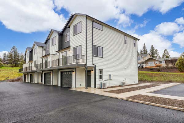 81 ERICKSON AVE # 101, SHADY COVE, OR 97539 - Image 1