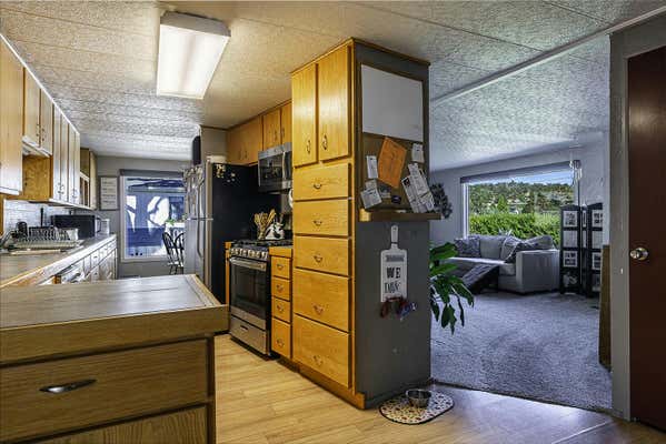 3955 S STAGE RD APT 21, MEDFORD, OR 97501 - Image 1