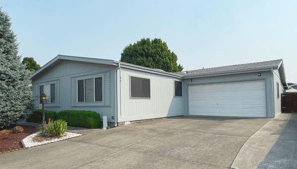 555 FREEMAN RD UNIT 60, CENTRAL POINT, OR 97502 - Image 1