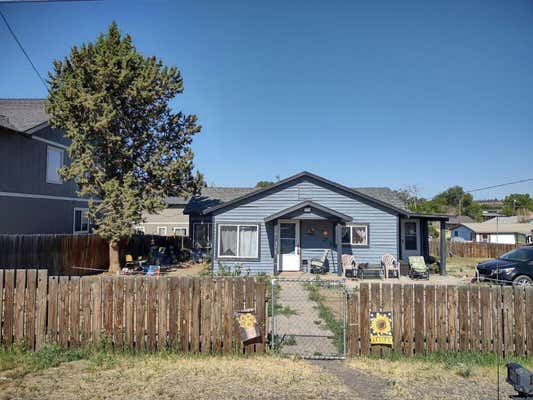 864 SW 3RD ST, MADRAS, OR 97741 - Image 1