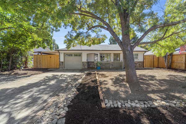 1107 NE A ST, GRANTS PASS, OR 97526 - Image 1