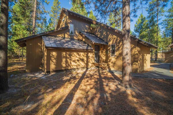 17635 CLUSTER CABIN LN # 29, SUNRIVER, OR 97707, photo 4 of 44