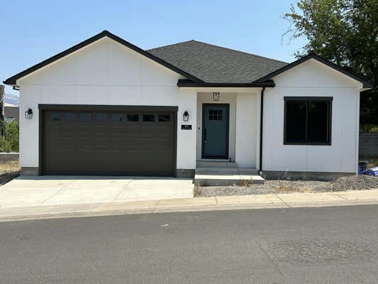 100 OAK VALLEY DR, TALENT, OR 97540 - Image 1