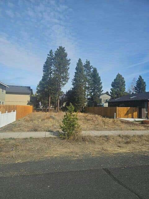 16418 RILEY DR, LA PINE, OR 97739, photo 1 of 3