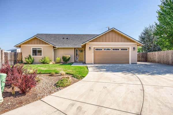 140 SW LITTLE MEADOW LN, GRANTS PASS, OR 97527 - Image 1