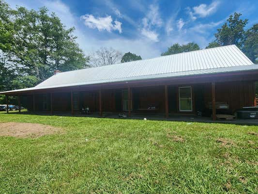 1077 CLEVELAND ST, HAZLEHURST, MS 39083, photo 4 of 39