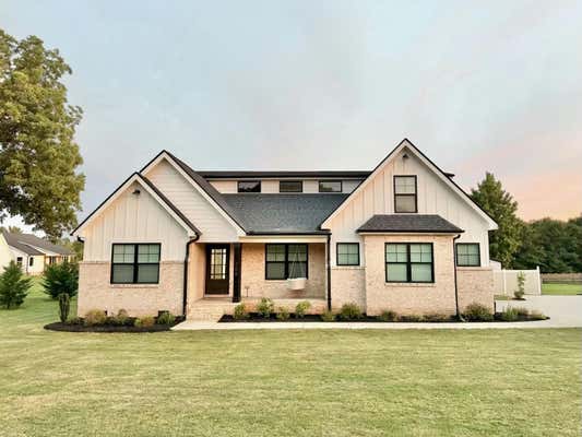 208 BARNETT RD, CAMPOBELLO, SC 29322 - Image 1