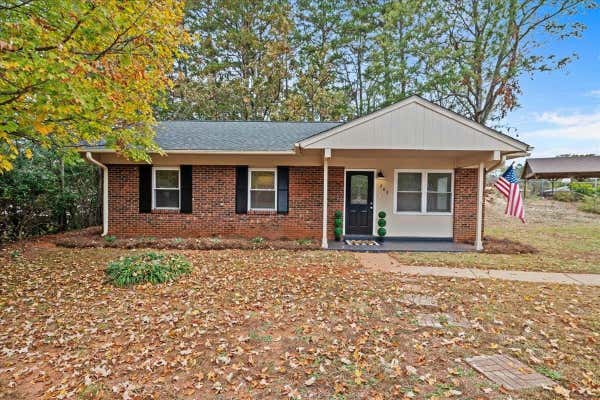 202 GOWAN ST, SPARTANBURG, SC 29301 - Image 1