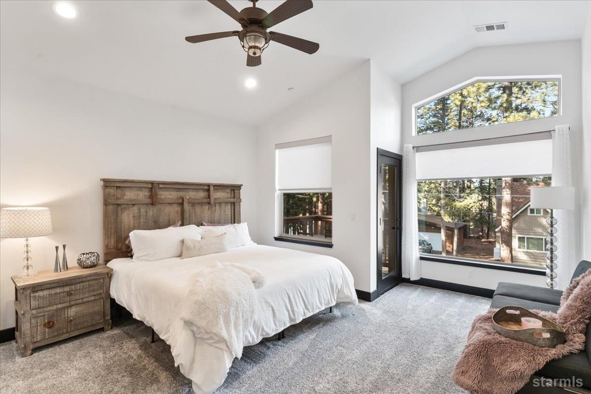 South Lake Tahoe, California, 96150, United States, 4 Bedrooms Bedrooms, ,3 BathroomsBathrooms,Residential,Active,2007317