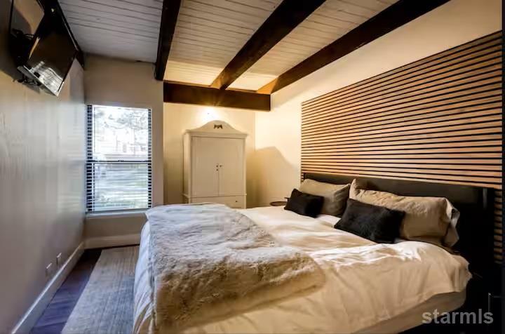 South Lake Tahoe, California, 96150, United States, 3 Bedrooms Bedrooms, ,2 BathroomsBathrooms,Residential,Active,1904156