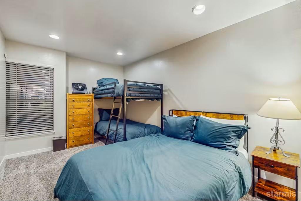 South Lake Tahoe, California, 96150, United States, 4 Bedrooms Bedrooms, ,2 BathroomsBathrooms,Residential,Active,1996265