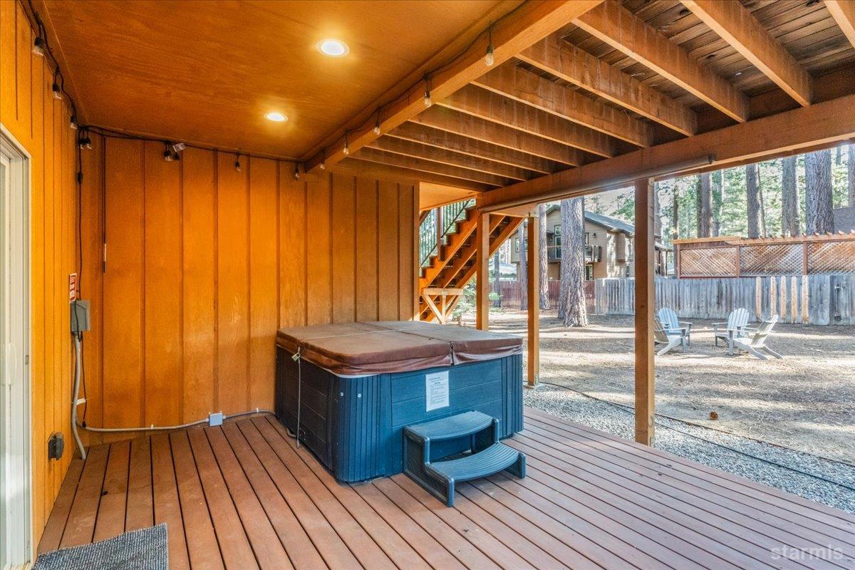 South Lake Tahoe, California, 96150, United States, 4 Bedrooms Bedrooms, ,3 BathroomsBathrooms,Residential,Active,2007317