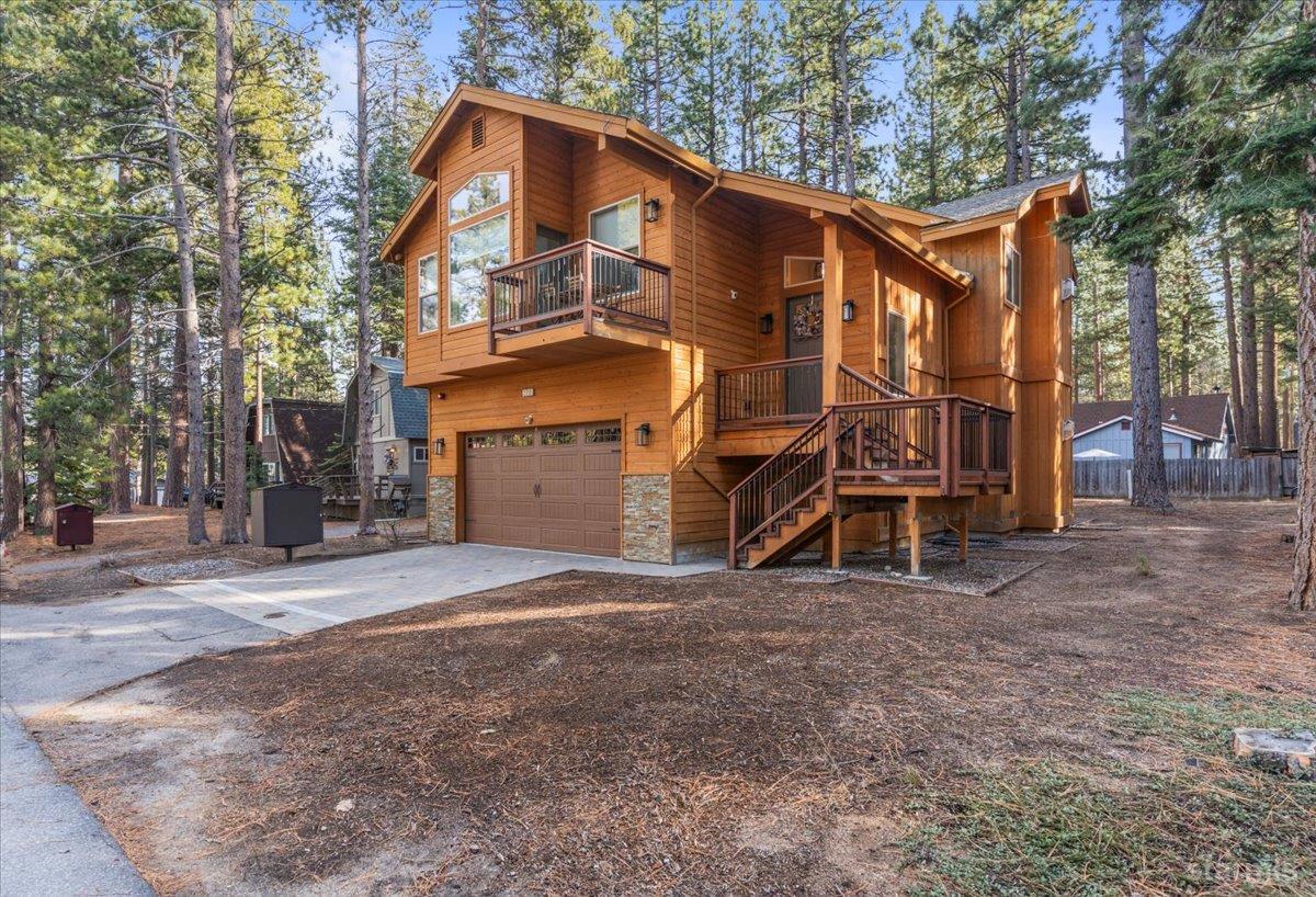 South Lake Tahoe, California, 96150, United States, 4 Bedrooms Bedrooms, ,3 BathroomsBathrooms,Residential,Active,2007317