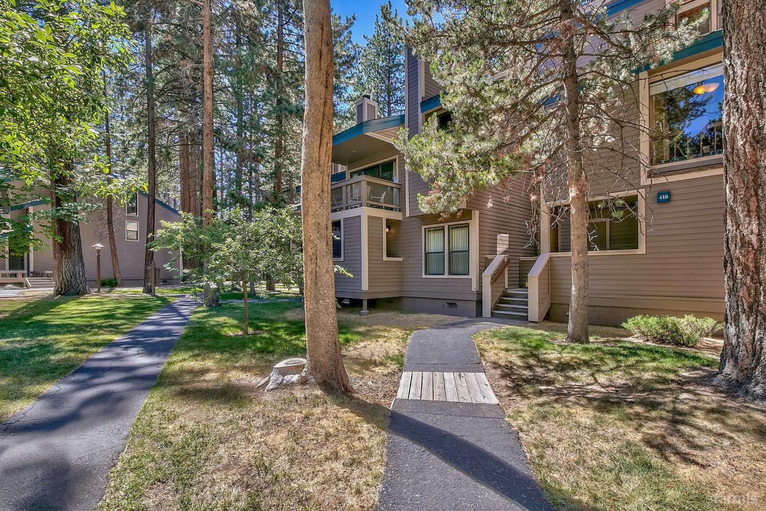 South Lake Tahoe, California, 96150, United States, 3 Bedrooms Bedrooms, ,2 BathroomsBathrooms,Residential,Active,1904156