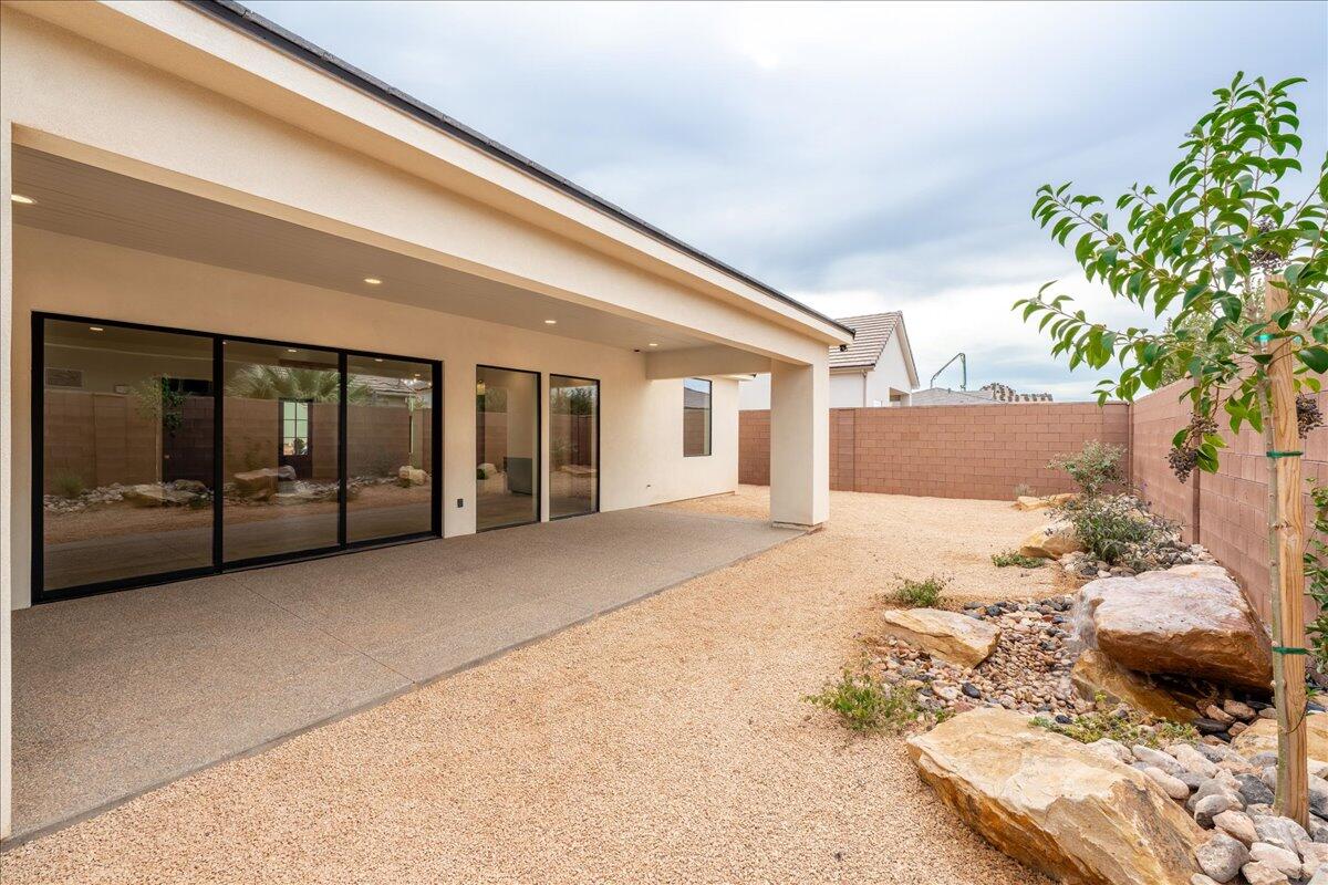 Washington, Utah, 84780, United States, 3 Bedrooms Bedrooms, ,3 BathroomsBathrooms,Residential,Active,1992293