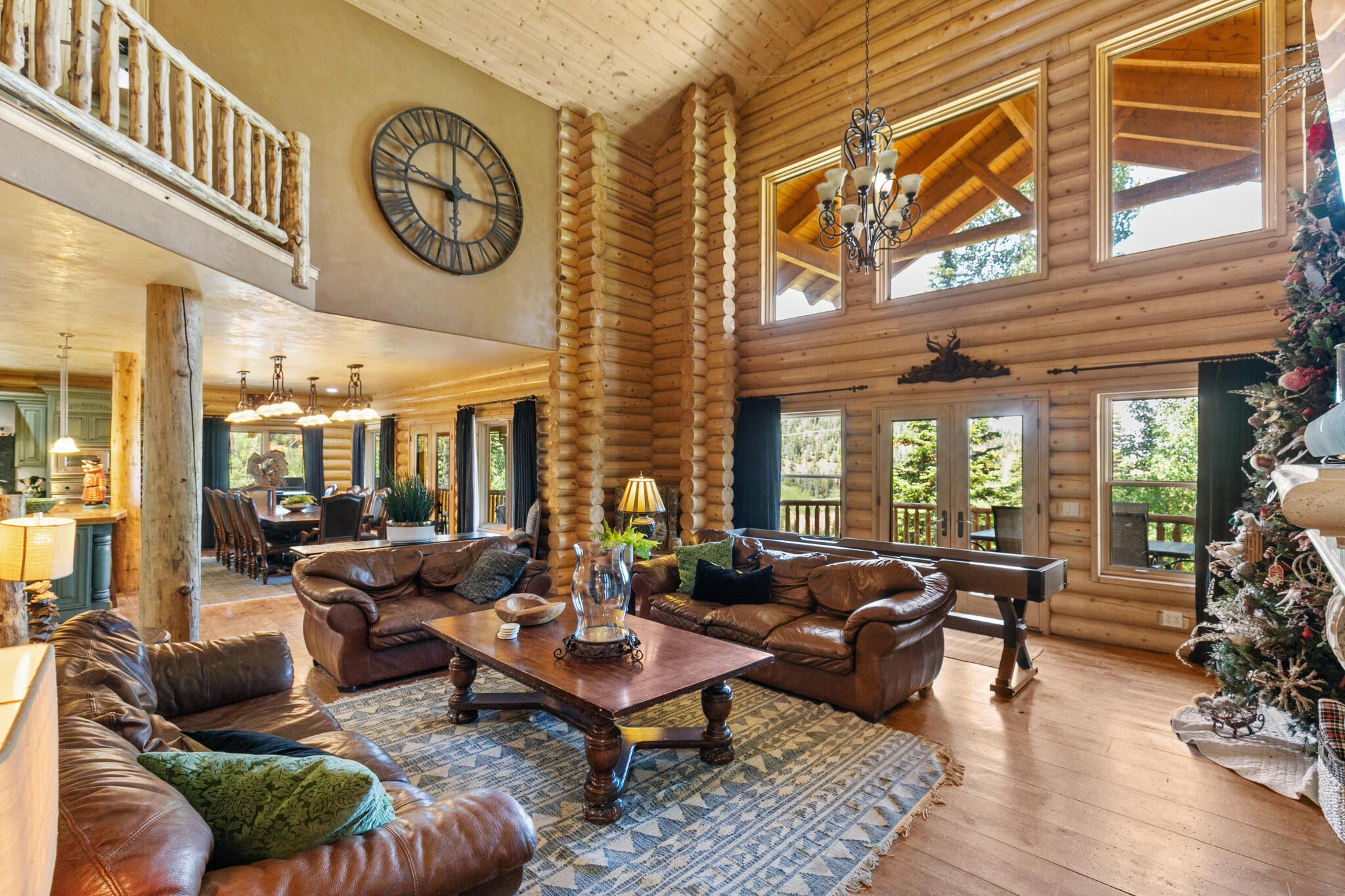 Brian Head, Utah, 84719, United States, 5 Bedrooms Bedrooms, ,4 BathroomsBathrooms,Residential,Active,1889352