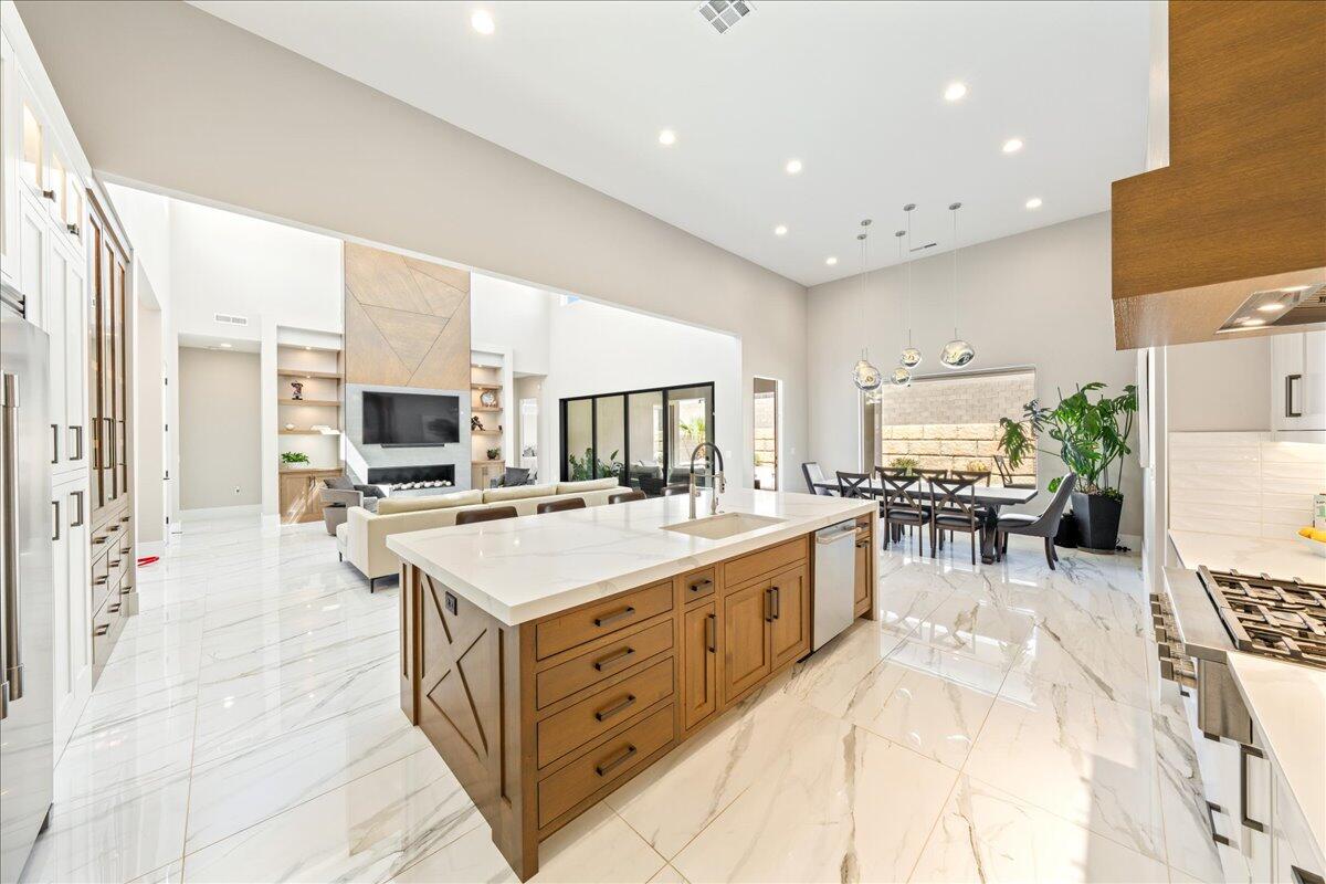 Washington, Utah, 84780, United States, 4 Bedrooms Bedrooms, ,3 BathroomsBathrooms,Residential,Active,1764542