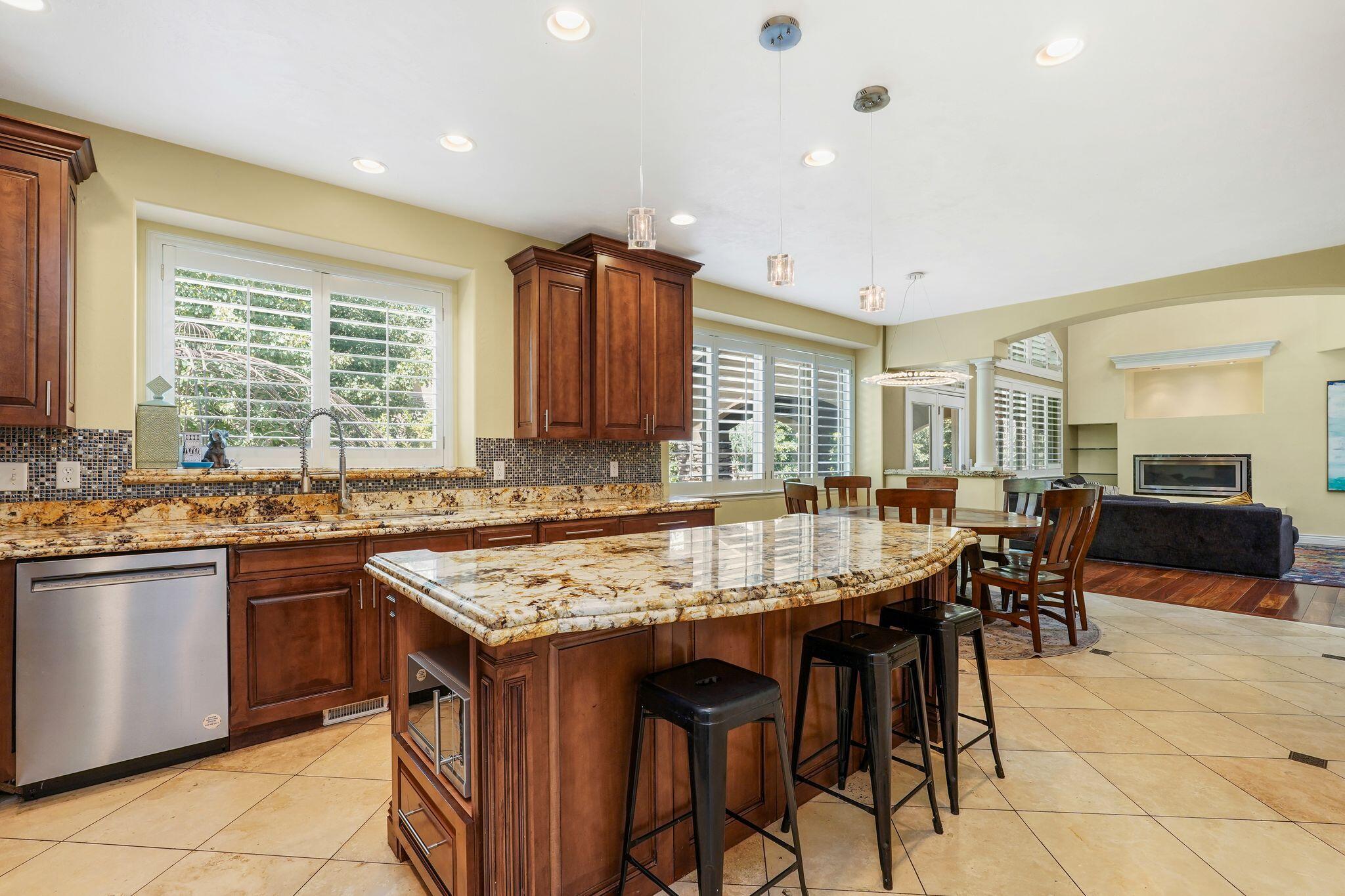 Lehi, Utah, 84043, United States, 7 Bedrooms Bedrooms, ,7 BathroomsBathrooms,Residential,Active,1905043