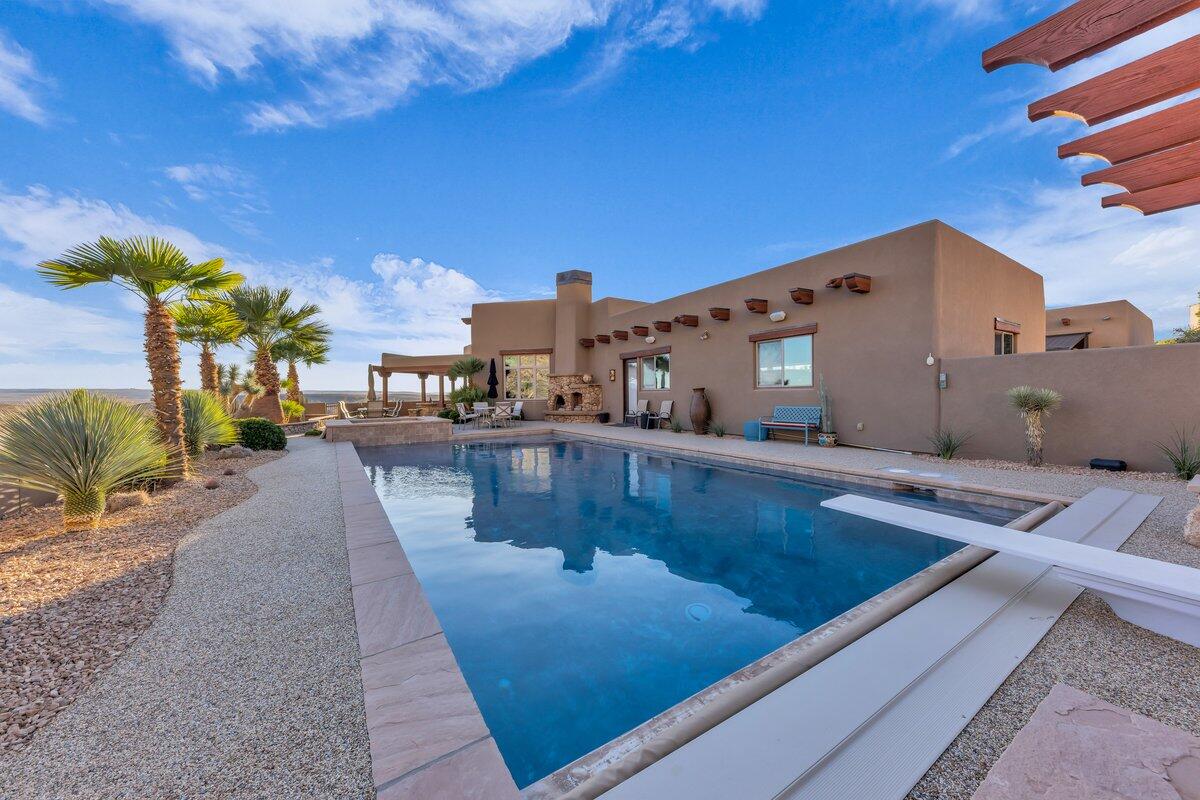 Hurricane, Utah, 84737, United States, 4 Bedrooms Bedrooms, ,3 BathroomsBathrooms,Residential,Active,1941338