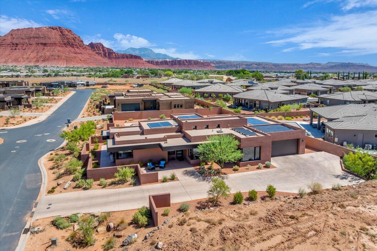 Ivins, Utah, 84738, United States, 3 Bedrooms Bedrooms, ,3 BathroomsBathrooms,Residential,Active,1920222