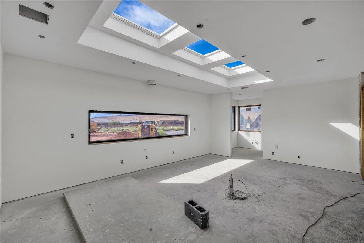 Ivins, Utah, 84738, United States, 3 Bedrooms Bedrooms, ,4 BathroomsBathrooms,Residential,Active,1986904