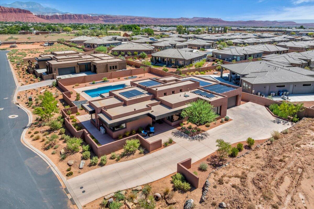 Ivins, Utah, 84738, United States, 3 Bedrooms Bedrooms, ,3 BathroomsBathrooms,Residential,Active,1920222