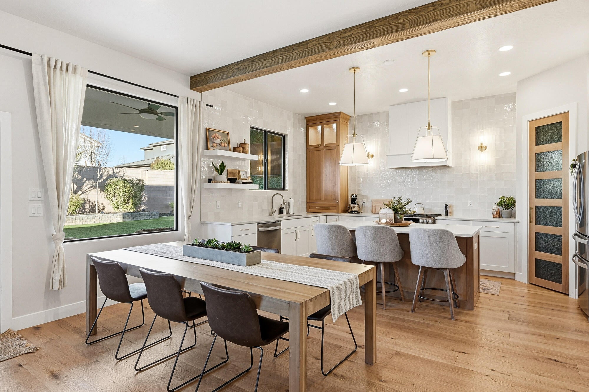 St George, Utah, 84790, United States, 4 Bedrooms Bedrooms, ,4 BathroomsBathrooms,Residential,Active,2010196