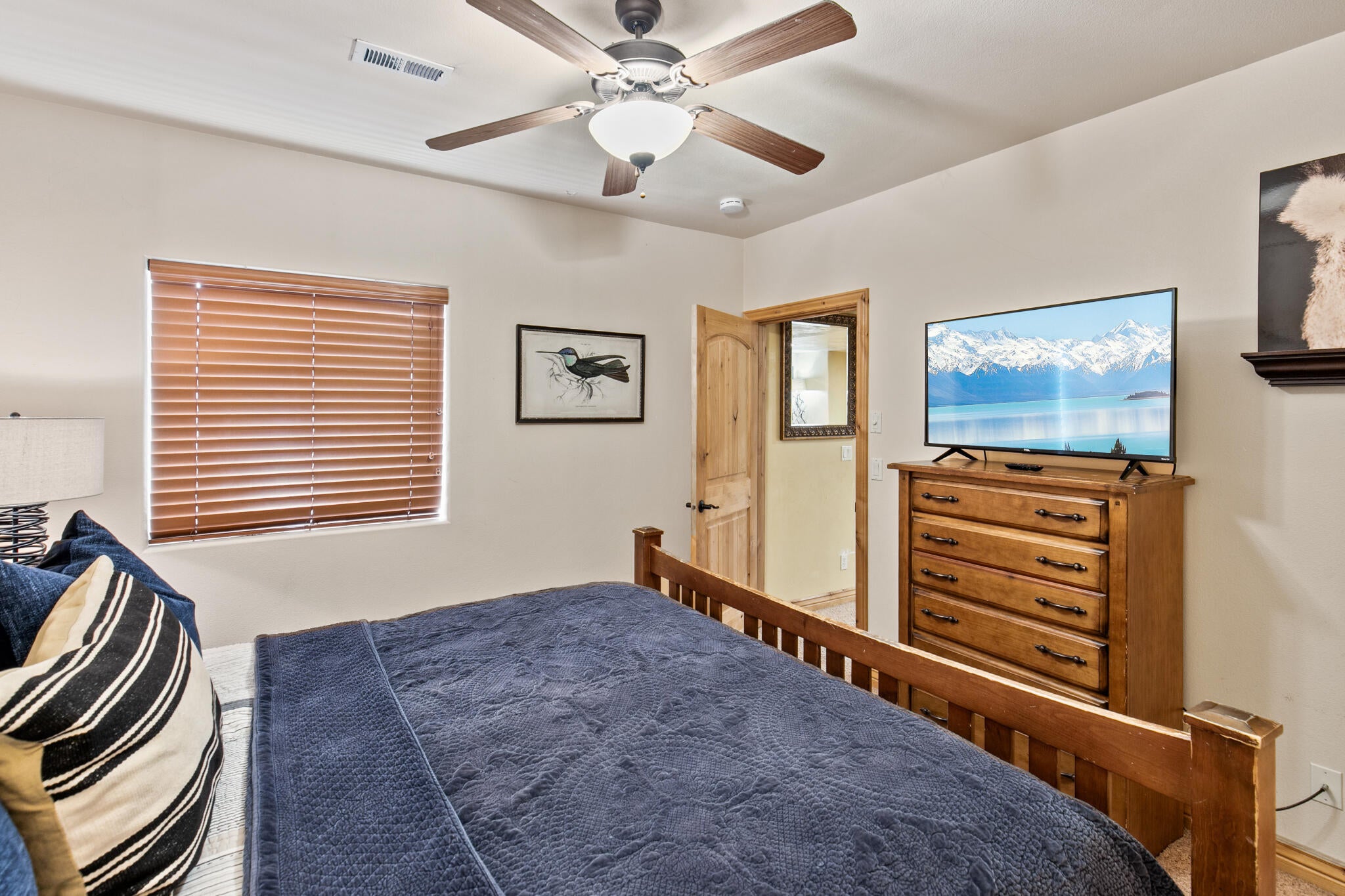 Brian Head, Utah, 84719, United States, 5 Bedrooms Bedrooms, ,4 BathroomsBathrooms,Residential,Active,1889352