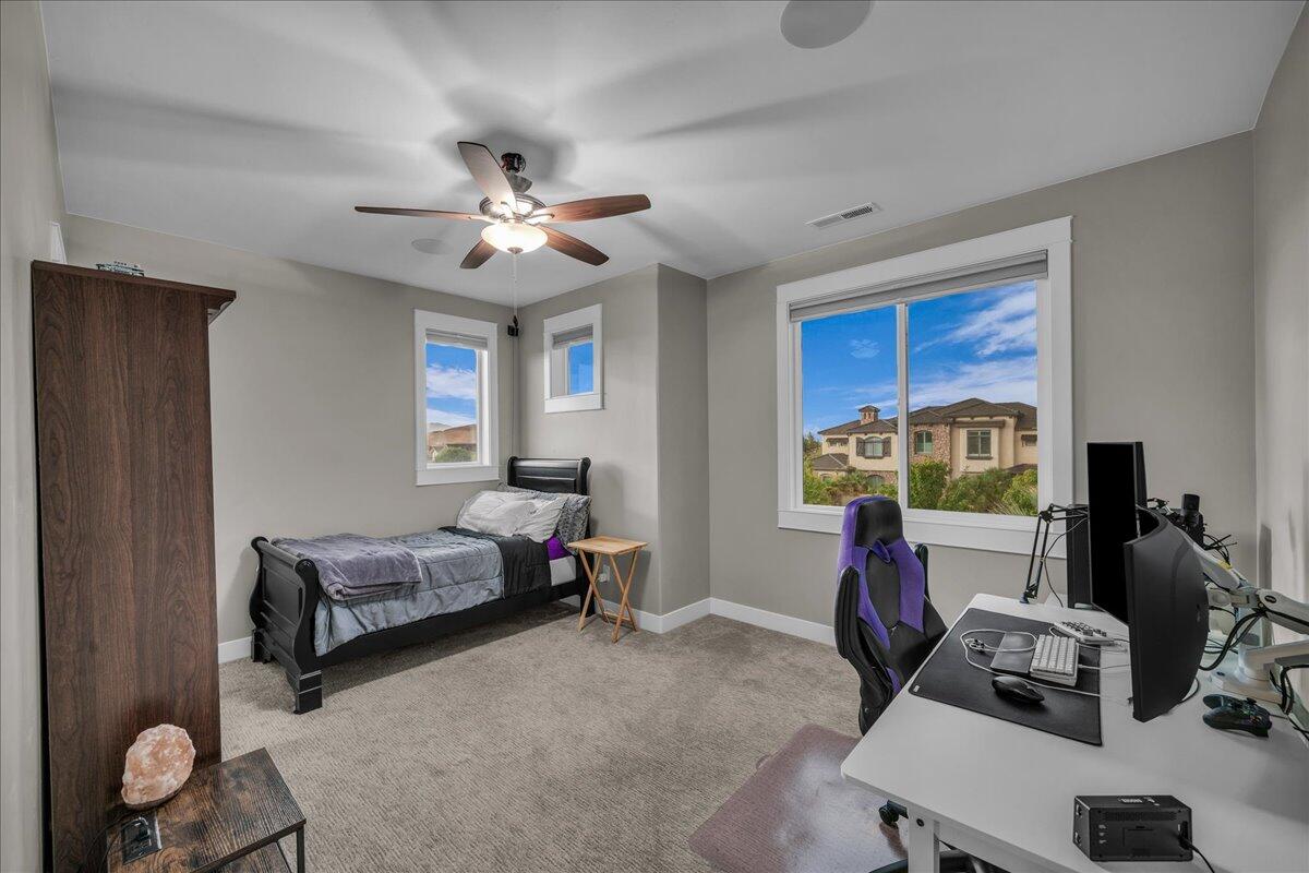 St George, Utah, 84790, United States, 4 Bedrooms Bedrooms, ,4 BathroomsBathrooms,Residential,Active,1952999