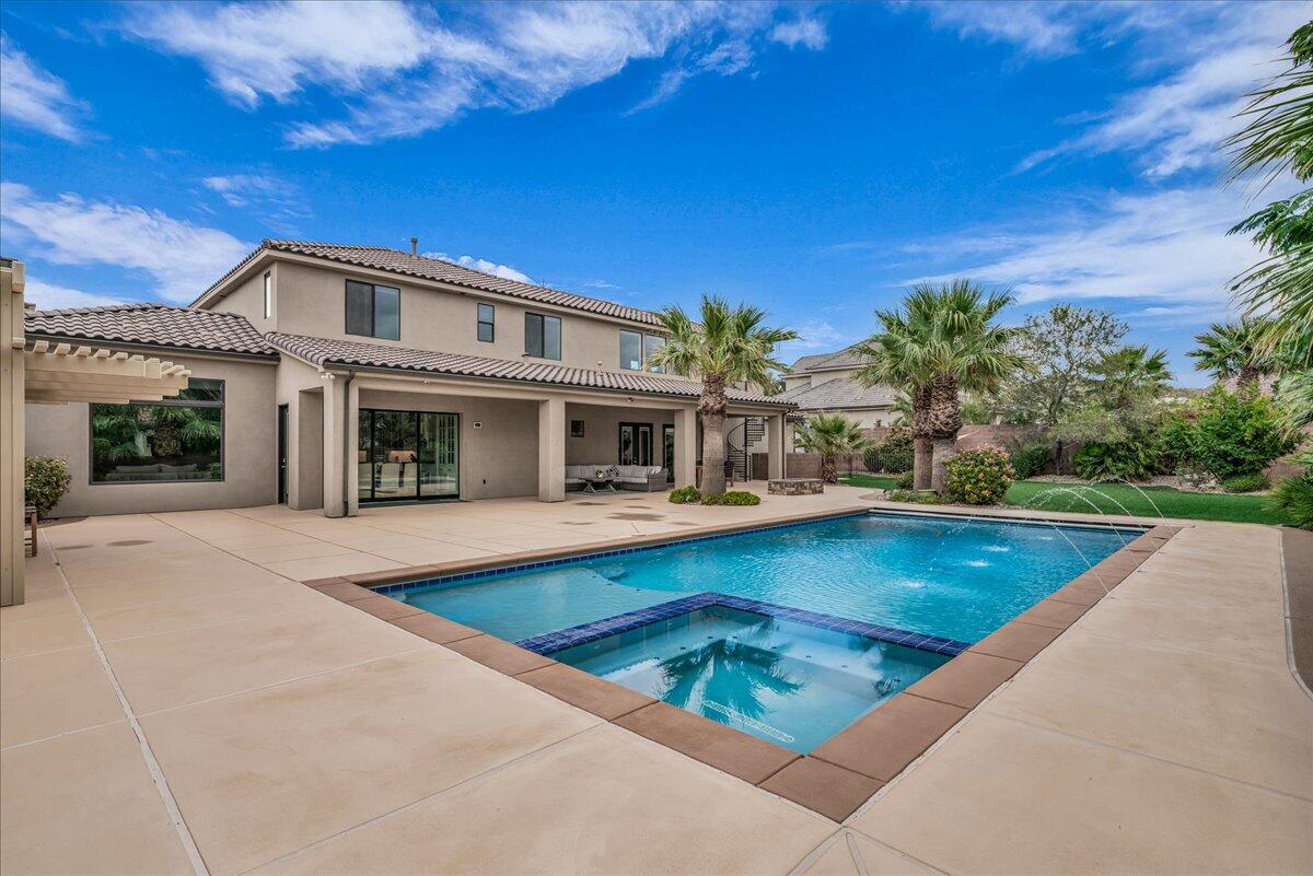 St George, Utah, 84790, United States, 4 Bedrooms Bedrooms, ,4 BathroomsBathrooms,Residential,Active,1952999