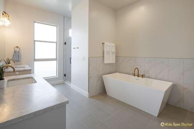 Hurricane, Utah, 84737, United States, 4 Bedrooms Bedrooms, ,3 BathroomsBathrooms,Residential,Active,1820431