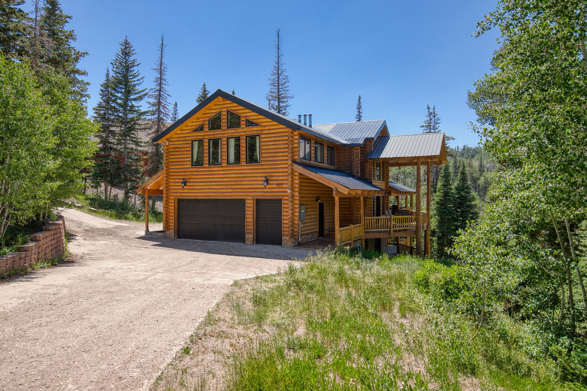 Brian Head, Utah, 84719, United States, 5 Bedrooms Bedrooms, ,4 BathroomsBathrooms,Residential,Active,1889352