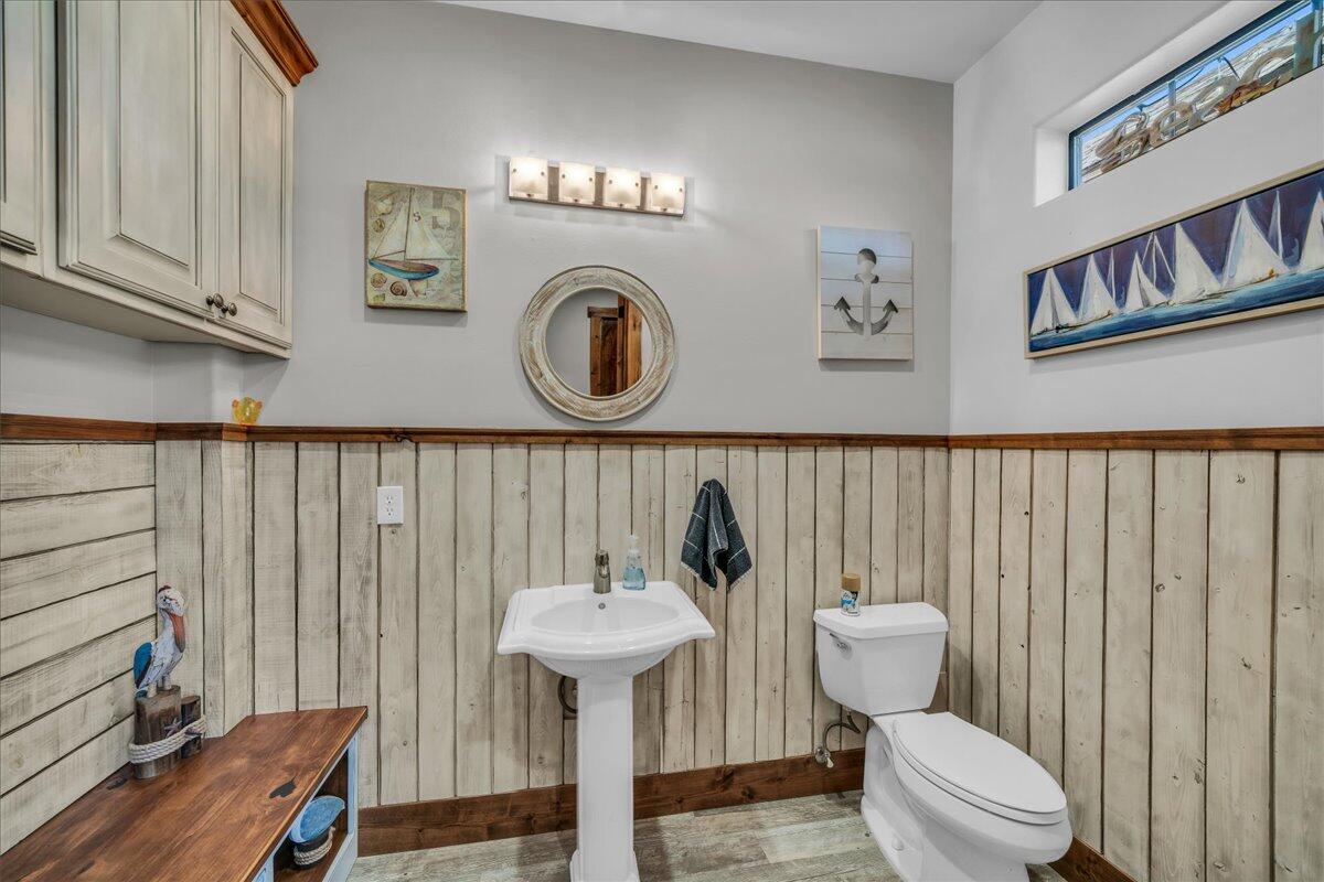 Hurricane, Utah, 84737, United States, 5 Bedrooms Bedrooms, ,6 BathroomsBathrooms,Residential,Active,1748671