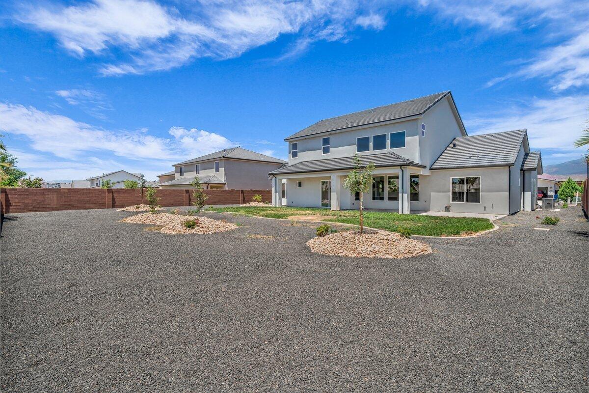 Washington, Utah, 84780, United States, 6 Bedrooms Bedrooms, ,5 BathroomsBathrooms,Residential,Active,1862845