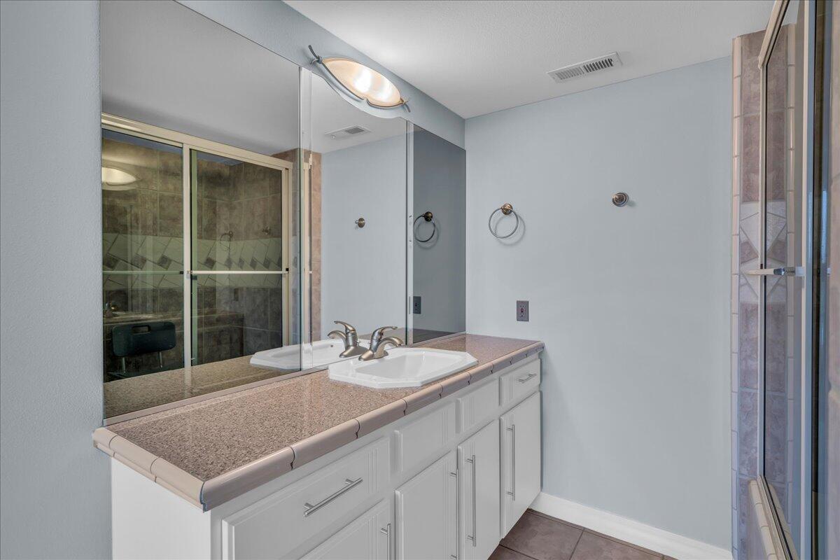 St George, Utah, 84770, United States, ,6 BathroomsBathrooms,Residential,Active,1778768