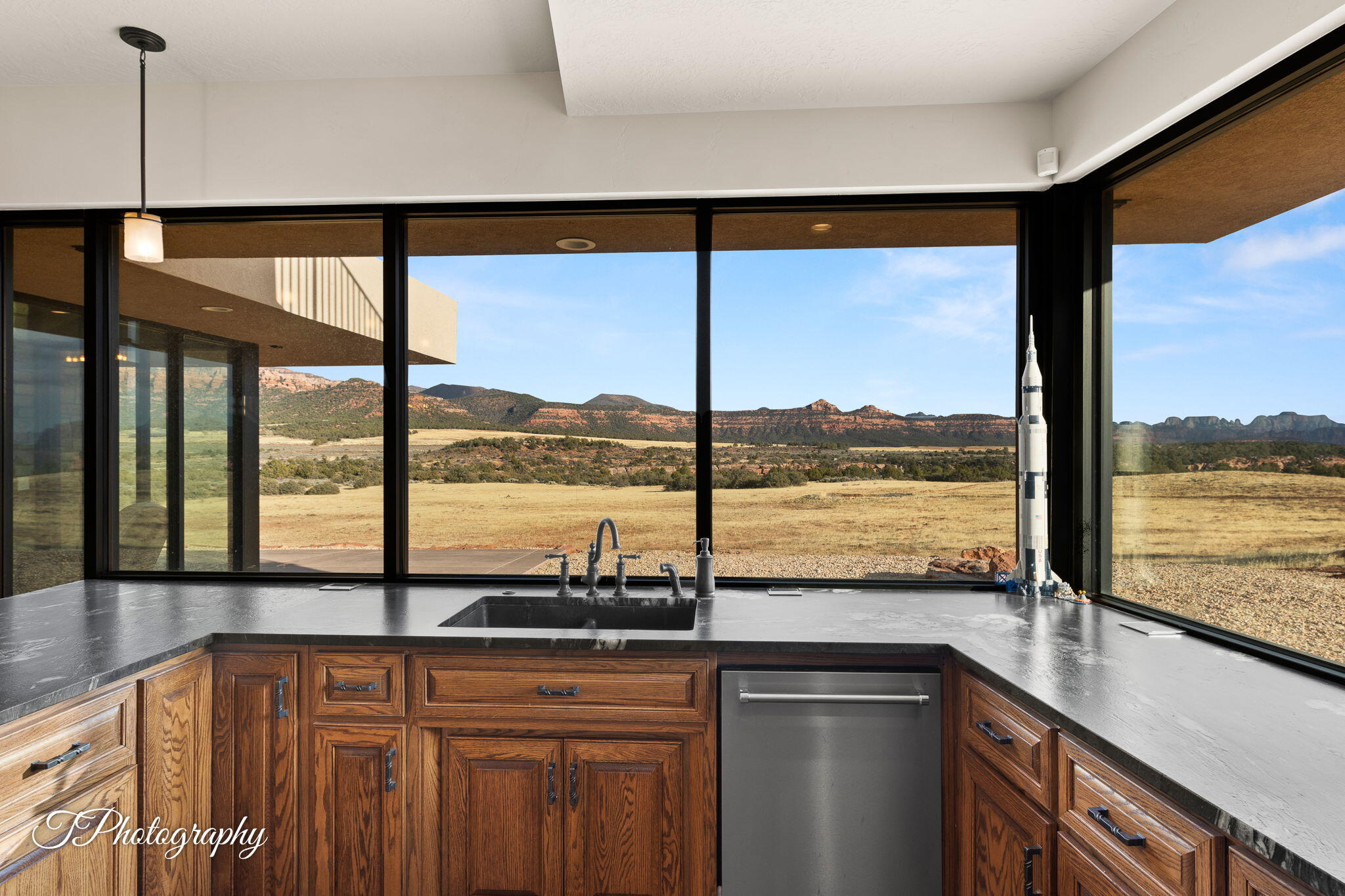 Virgin, Utah, 84779, United States, 2 Bedrooms Bedrooms, ,3 BathroomsBathrooms,Residential,Active,1919062