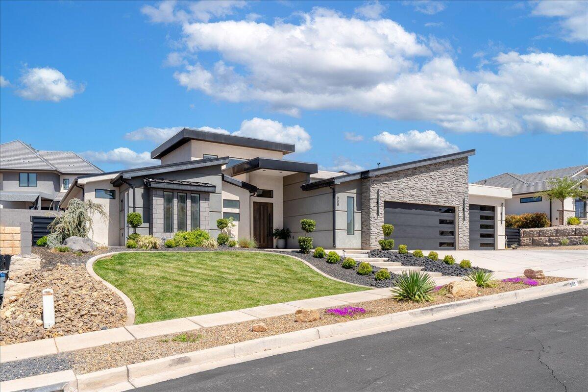 Washington, Utah, 84780, United States, 4 Bedrooms Bedrooms, ,3 BathroomsBathrooms,Residential,Active,1764542