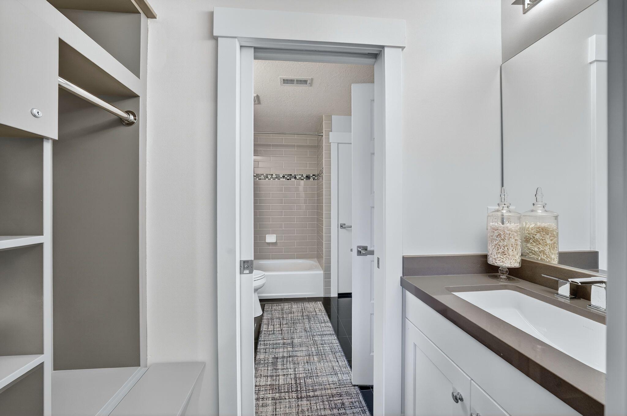 Bluffdale, Utah, 84065, United States, 7 Bedrooms Bedrooms, ,8 BathroomsBathrooms,Residential,Active,1987223