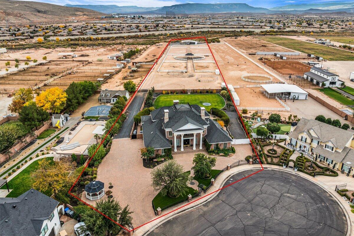 St George, Utah, 84790, United States, 5 Bedrooms Bedrooms, ,6 BathroomsBathrooms,Residential,Active,1993628