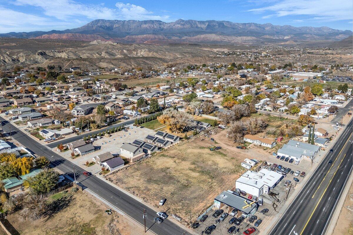La Verkin, Utah, 84745, United States, 4 Bedrooms Bedrooms, ,2 BathroomsBathrooms,Residential,Active,2006765