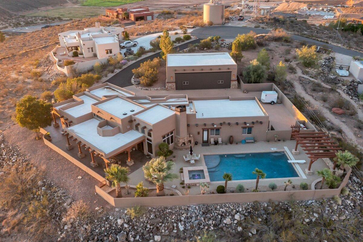 Hurricane, Utah, 84737, United States, 4 Bedrooms Bedrooms, ,3 BathroomsBathrooms,Residential,Active,1941338