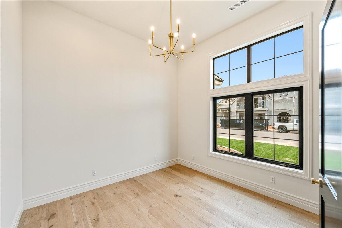 Washington, Utah, 84780, United States, 3 Bedrooms Bedrooms, ,3 BathroomsBathrooms,Residential,Active,1992293