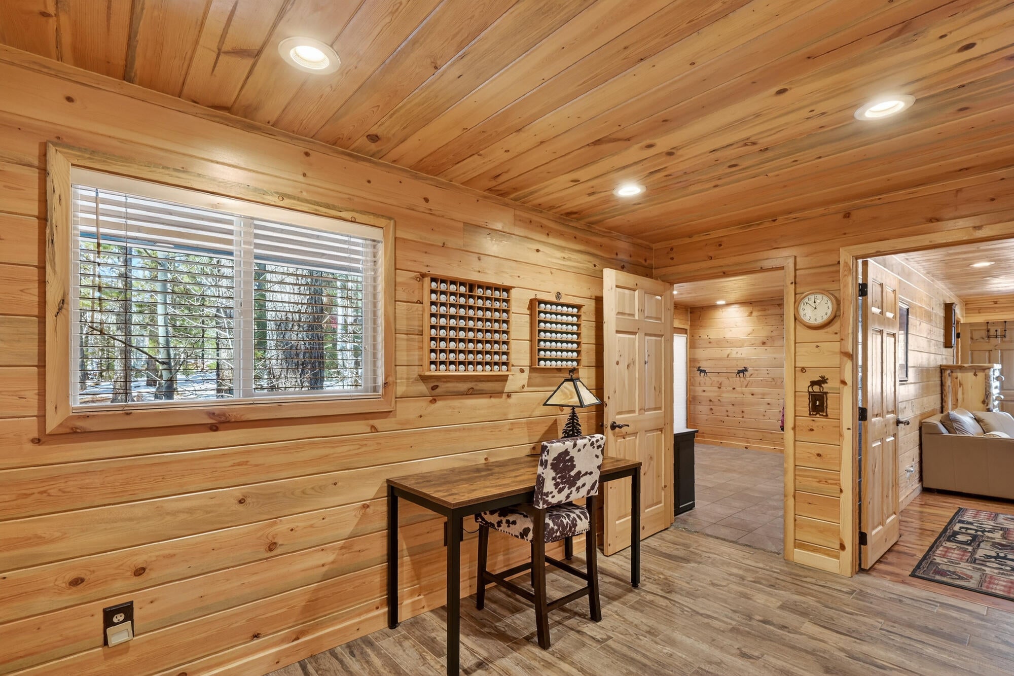 Duck Creek, Utah, 84762, United States, 4 Bedrooms Bedrooms, ,3 BathroomsBathrooms,Residential,Active,2007327