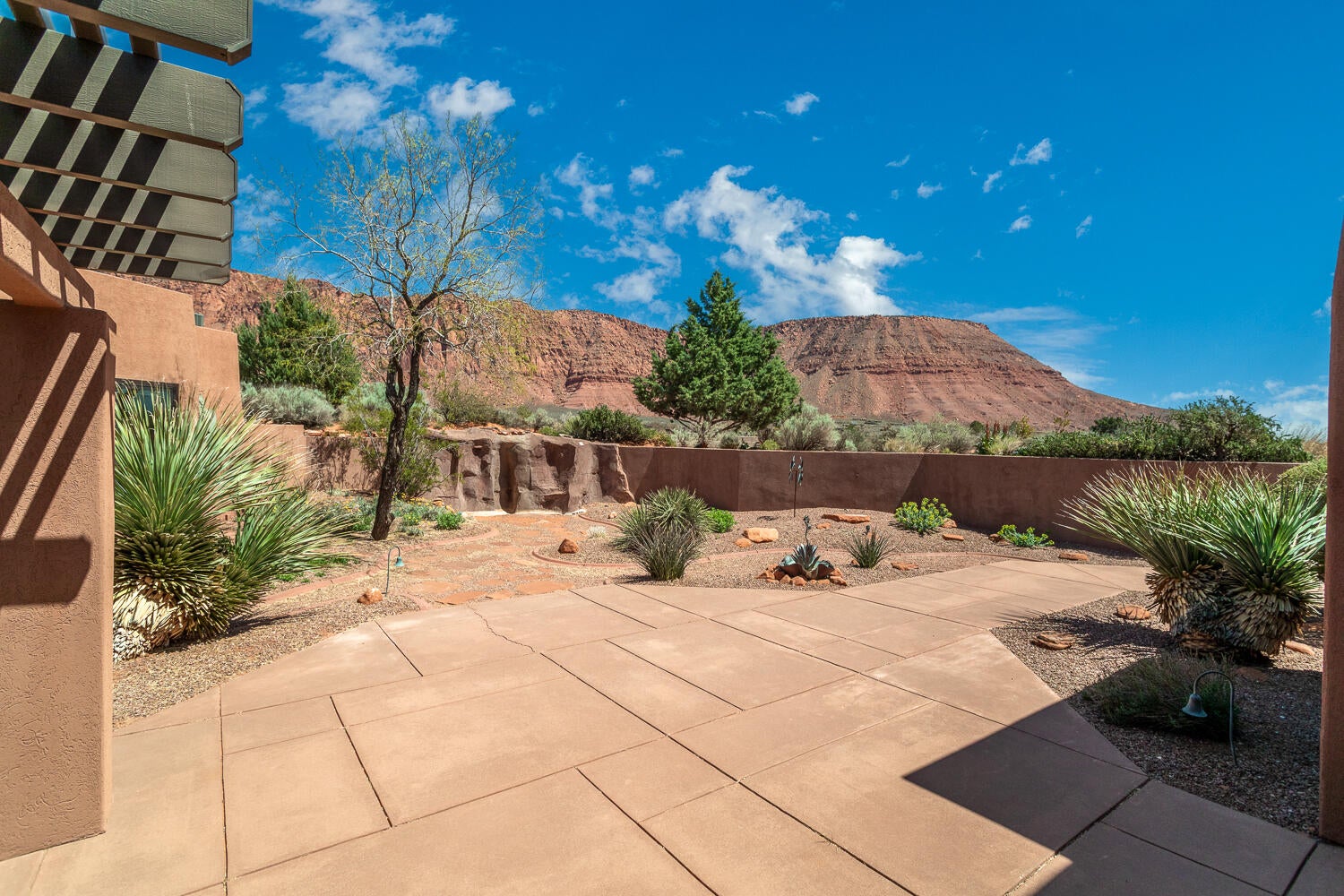 St George, Utah, 84738, United States, 3 Bedrooms Bedrooms, ,4 BathroomsBathrooms,Residential,Active,1769897